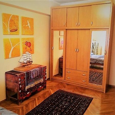 Spacious And Cozy Tasken Kültér fotó